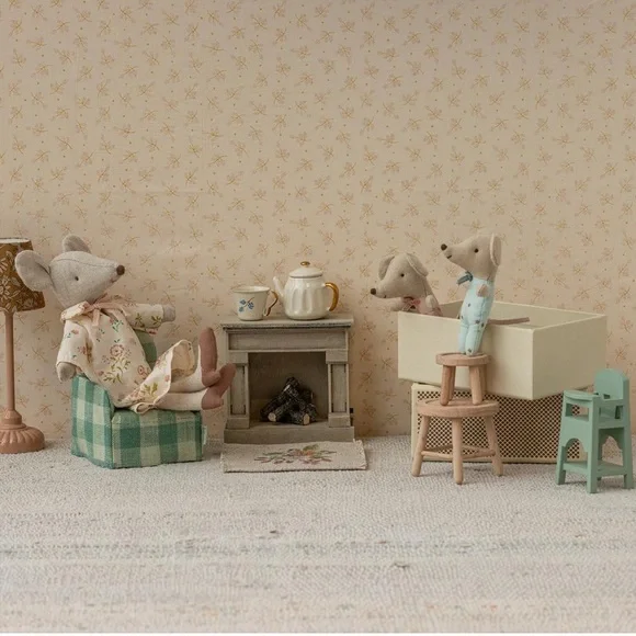 BNIB Maileg Mint Green Wooden High Chair! - Picture 3 of 12